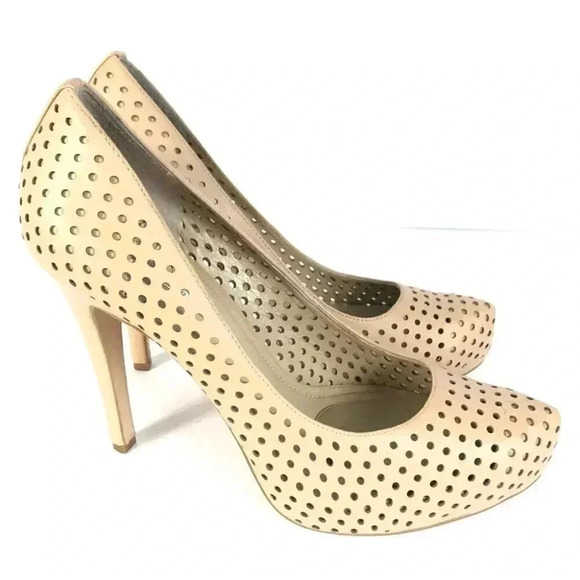 BCBGeneration  heels - Picture 2 of 7